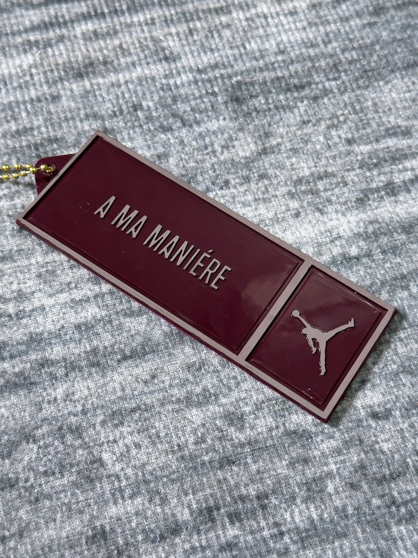 AJ4 A Ma Maniére Violet Ore