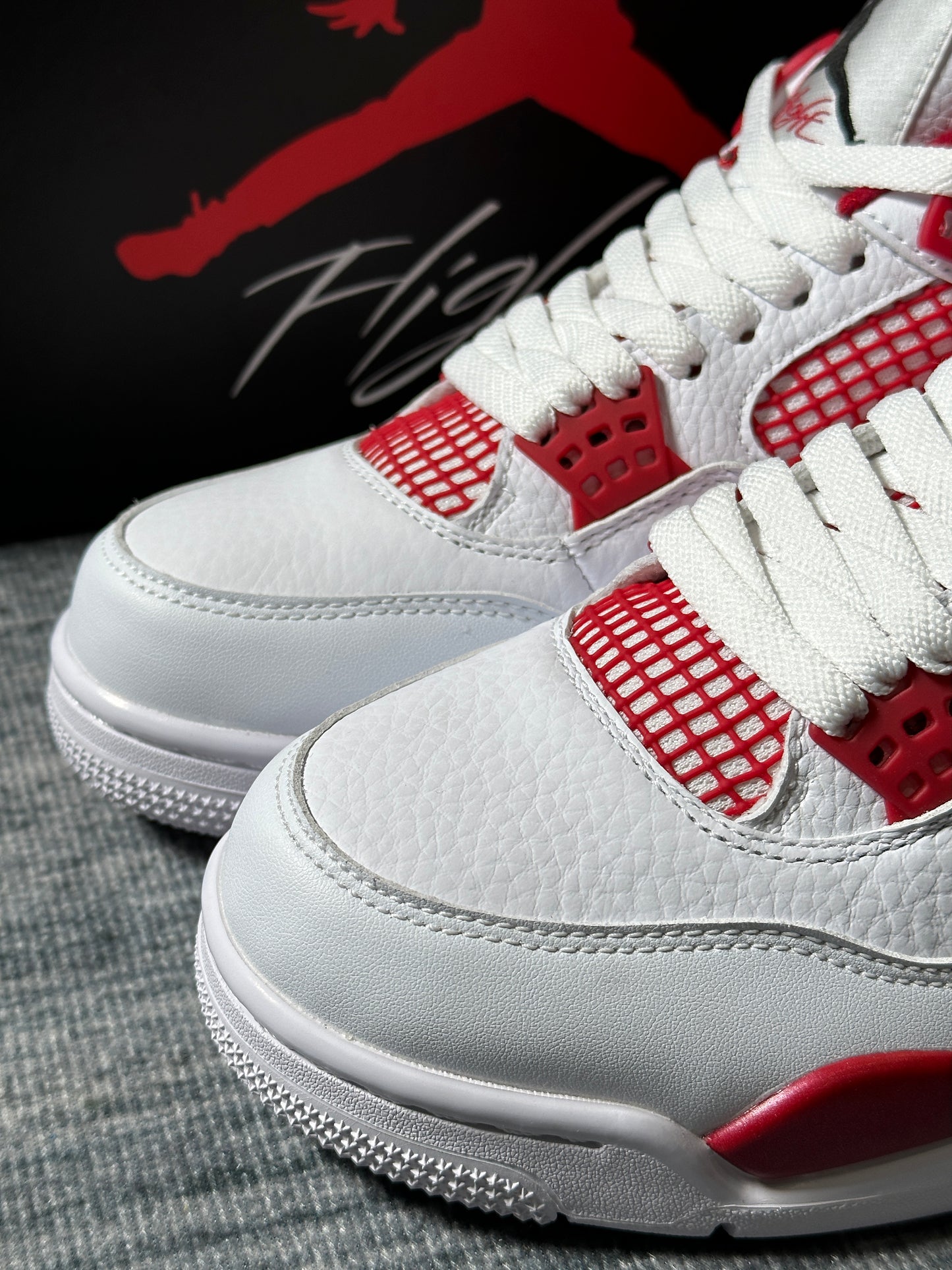 AJ4 White RED