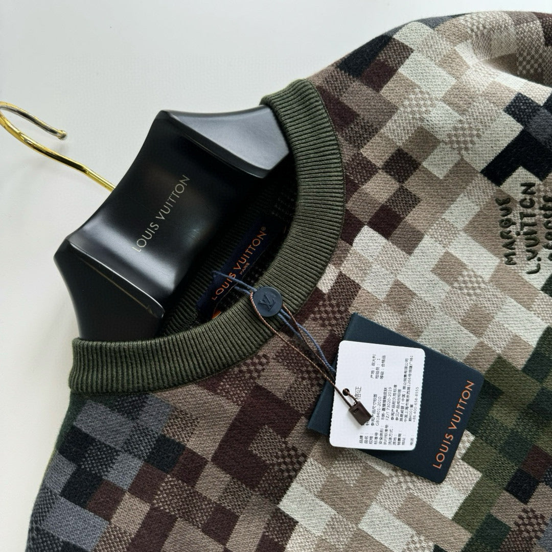 Lv Cotton Military Crewneck